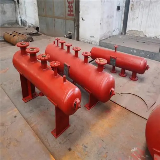 阿瓦提分集水器安装高度